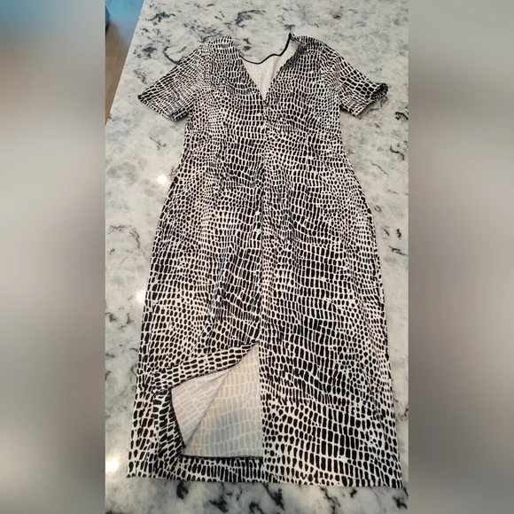 Trina by Trina Turk Black and White Dress - Picture 3 of 6